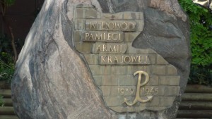 Dzień Podziemnego Państwa Polskiego. W 76. rocznicę jego powstania w Malborku na Skwerze Żołnierzy Wyklętych uczciliśmy pamięć tysięcy ludzi, którzy uczestnicząc w konspiracji, walczyli o wyzwolenie Polski - 27.09.2015