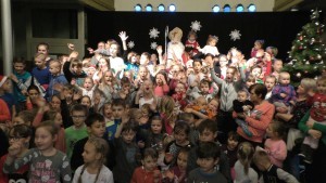 Nowy Staw:  Galeria Żuławska była pełna dzieci. Mikołaj obdarował wszystkich najmłodszych – 06.12.2017