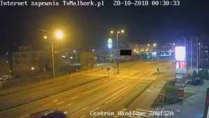 Pobili dwóch mężczyzn na Rodła w Malborku. Pod okiem kamery [wideo]
