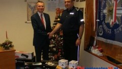 SAMORZĄD UFUNDOWAŁ SPRZĘT BIUROWY DLA POLICJI W NOWYM DWORZE GDAŃSKIM - 18.12.2014