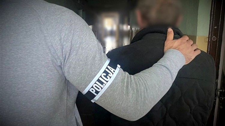 Tczew. Kradł elementy lokomotyw i sprzedawał na skupie złomu. Grozi…