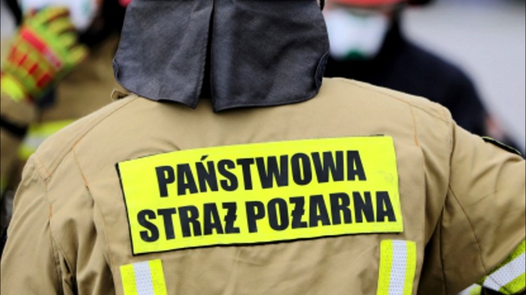 Próba samobójcza i palące się sadze w kominie – raport sztumskich służb mundurowych.