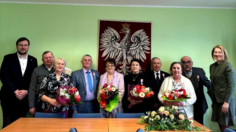 Gmina Sztutowo. Medale za Długoletnie Pożycie Małżeńskie – cztery pary uhonorowane.