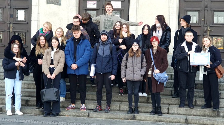 Malbork. Uczniowie I LO z wizytą edukacyjną na Uniwersytecie Morskim w Gdyni.