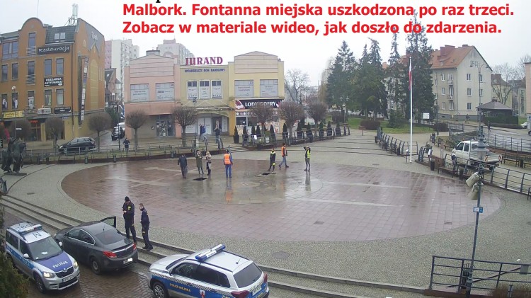 Malbork. Fontanna miejska uszkodzona po raz trzeci. Zobacz w materiale…