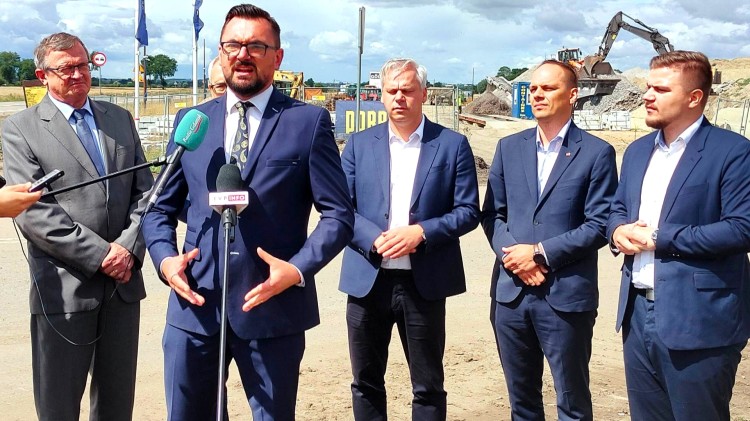 Gmina Miłoradz. Konferencja prasowa i spotkanie samorządowców z Żuław, Kociewia i Powiśla.