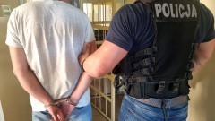 Nowy Dwór Gdański. Poszukiwany listem gończym seryjny włamywacz w rękach policji.