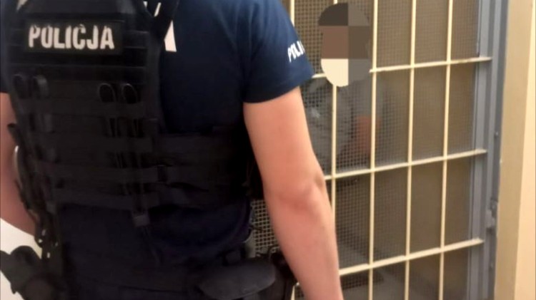 Sztum. Poszukiwany za rozbój został zatrzymany przez policjantów.