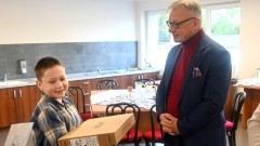 Nowy Dwór Gdański. Laptopy dla uczniów SOSW.
