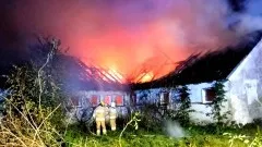 Powiat nowodworski. Nocna akcja gaśnicza - pożar budynku gospodarczego&#8230;