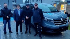 Nowy Dwór Gdański. Nowy nabytek SOSW – kilkuosobowy bus do przewozu niepełnosprawnych osób.