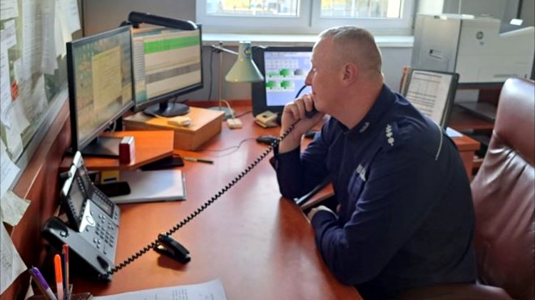 Powiat sztumski. Policjant w czasie wolnym od służby zatrzymał pijanego kierowcę.