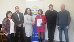 Nowy Dwór Gdański. Podpisano umowy na przebudowę kolejnych dróg powiatowych.
