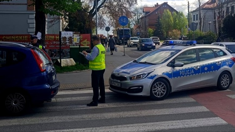Sztum. Potrącenie rowerzystki - kobieta trafiła do szpitala.