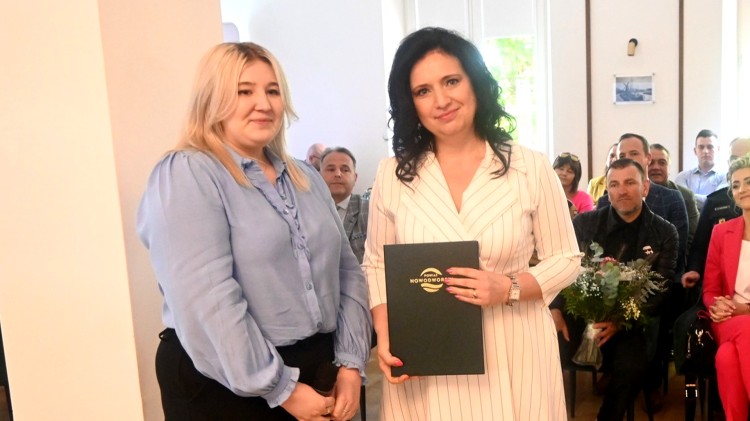 Barbara Ogrodowska nowym starostą nowodworskim – za nami pierwsza sesja…