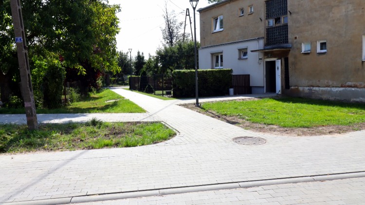 Gmina Nowy Staw. Zakończenie inwestycji drogowej w Lipince.