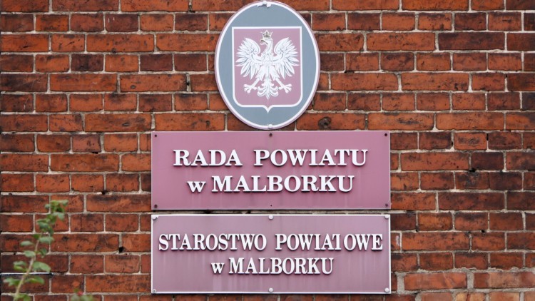 Malbork. Sesja Rady Powiatu – oglądaj na żywo.