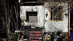 Nowy Dwór Gdański. Pożar budynku na terenie Rodzinnych Ogrodów Działkowych.