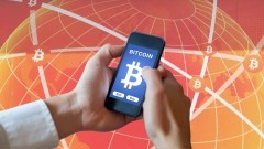 Rynek kryptowalut w napięciu czeka na zaprzysiężenie Donalda Trumpa. Liczy na duży skok kursu BTC