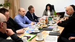 Pierwszy przypadek rzekomego pomoru drobiu w powiecie nowodworskim tematem posiedzenia Powiatowego Zespołu Zarządzania Kryzysowego.