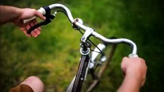 Był poszukiwany przez sąd – wpadł, gdy rowerem jechał wężykiem.