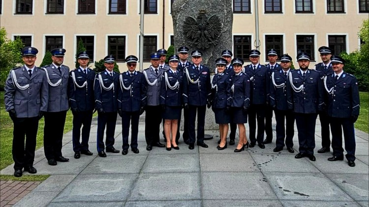 Sztumski policjant w gronie nowych podkomisarzy – uroczysta promocja w Akademii Policji w Szczytnie.