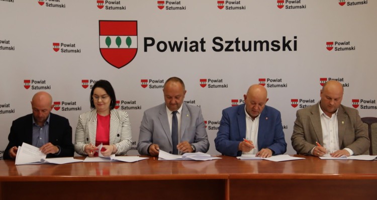Ponad 2,3 mln zł na modernizację dróg powiatowych w Powiecie Sztumskim — za nami Konwent Starostów, Burmistrzów i Wójtów.