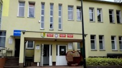 Ruszył remont w budynku Urzędu Gminy Stare Pole – likwidacja barier architektonicznych.