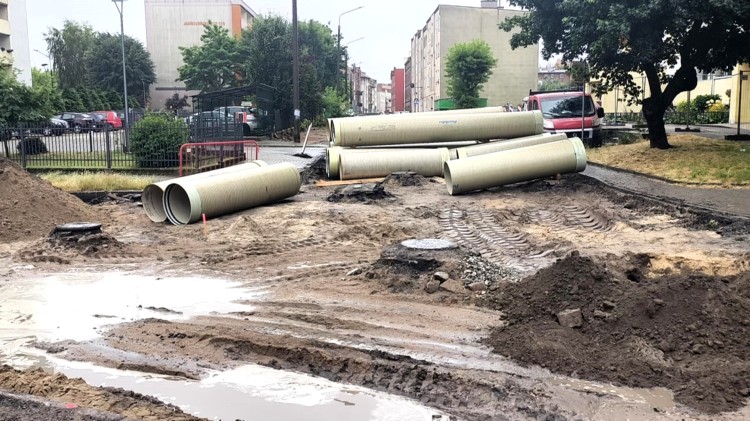 Trwa przebudowa ulicy Jagiellońskiej w Malborku. Zobacz wideo z postępu prac