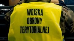 Żołnierze 71. Malborskiego Batalionu w niedzielnym marszu po powiecie sztumskim.