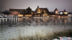 Zimowy wieczorny spacer w Malborku – cisza, historia i magia zimowej scenerii Fotorelacja 07.01.2026