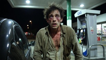 Pijany przyjechał na stację paliw. Kolejny kierowca stracił samochód…