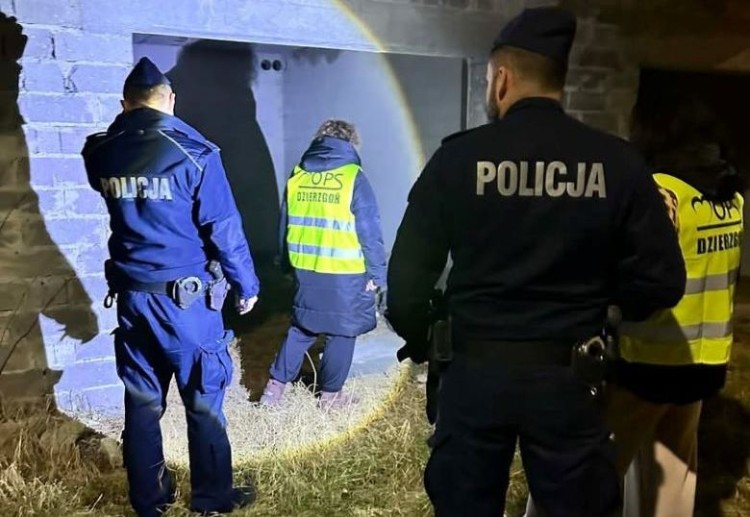Policja i MOPS w Dzierzgoniu przeprowadzili Ogólnopolskie Badanie Liczby Osób Bezdomnych.
