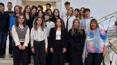 W sercu polskiej demokracji – uczniowie II LO w Malborku odwiedzili Sejm i MEN.