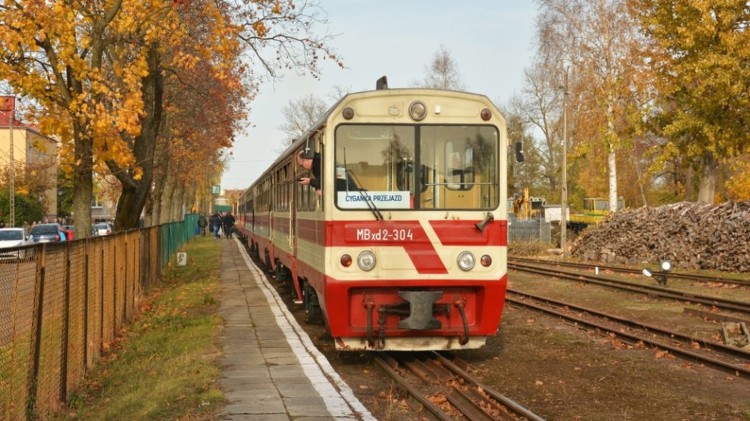 Nowy rozkład jazdy Żuławskiej Kolei Dojazdowej na 2026 rok ? sezon…