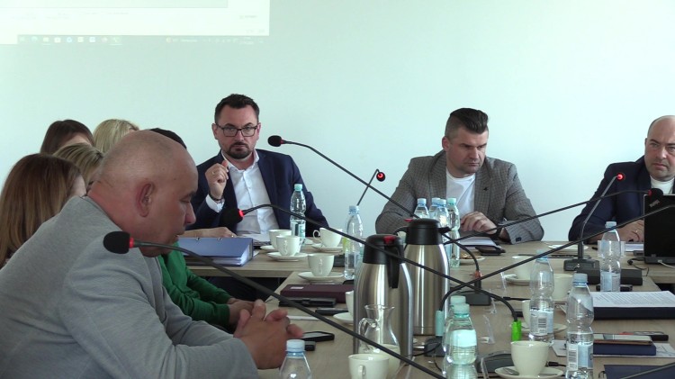 XXI sesja IX Kadencji Rady Gminy Miłoradz - 27.04.2026. Zobacz wideo.