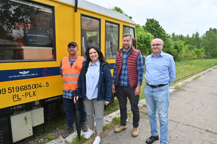Coraz bliżej reaktywacji linii kolejowej przez Nowy Staw. Przeprowadzono…