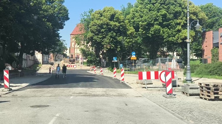 Zmiana organizacji ruchu w Malborku. Częściowe udrożnienie ulic na Starym Mieście