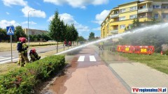 Ćwiczenia strażaków w Malborku – symulacja uszkodzenia gazociągu średniego ciśnienia. Wideo i zdjęcia