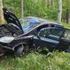 Trzy osoby ranne po uderzeniu auta w drzewo. Akcja służb w Sztutowie