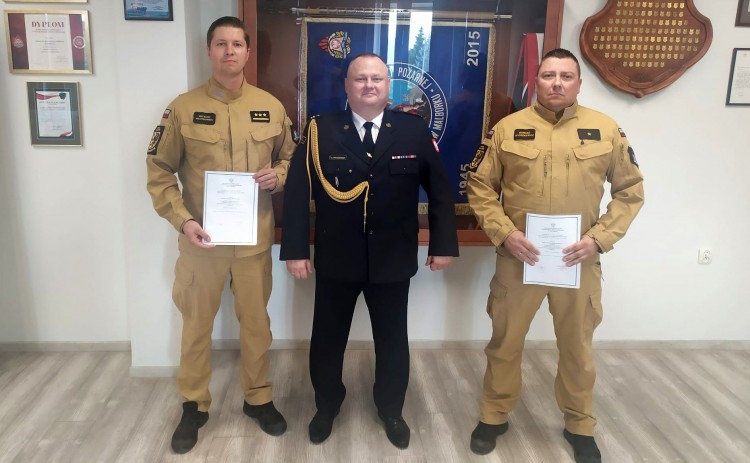 Zmiany w kierownictwie JRG Malbork. Dwóch strażaków z awansami