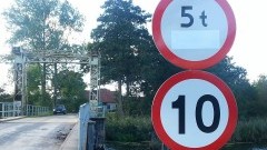 Tujsk. Most otwarty dla kierowców. Ograniczenie do 5 ton - 22.09.2016