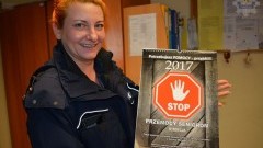Nowy Dwór Gd. Dzielnicowa wspierała pracę przy kalendarzu "Stop przemocy seniorom" - 3.02.2017