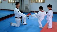 Przyszedł czas na karate, zapraszamy na zajęcia. Ruszyły już pierwsze treningi ze sztumską sekcją Malborskiego Klubu Kyokushin Karate - 04.09.2017
