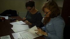 Gmina Stegna : Umowa na dofinansowanie przebudowy budynku pod salę kinową Gminnego Ośrodka Kultury podpisana! - 23.10.2017