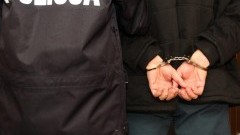 Elbląg: Poszukiwany listem gończym ukrywał się w przyczepie kempingowej. - 08.11.2017