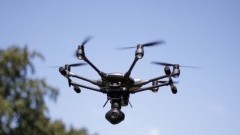 Nietrzeźwy obywatel Norwegii uszkodził dron. Grozi mu do 5 lat więzienia.