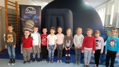 Jantar: Pokaz mobilnego planetarium „Syriusz" w Szkole Podstawowej