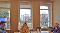 Burmistrz Nowego Dworu Gdańskiego spotkał się z przedstawicielami Samorządu Uczniowskiego Zespołu Szkół nr 2