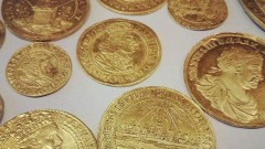 Złote monety i medale z kaplicy św. Anny. Historia Malborka 1457 –&#8230;